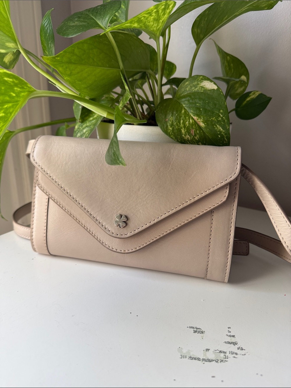 Lucky Brand Beige Leather Crossbody Wallet